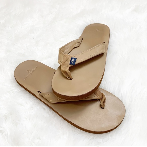 Vineyard Vines Other - Vineyard Vines leather flip flop khaki men’s 11